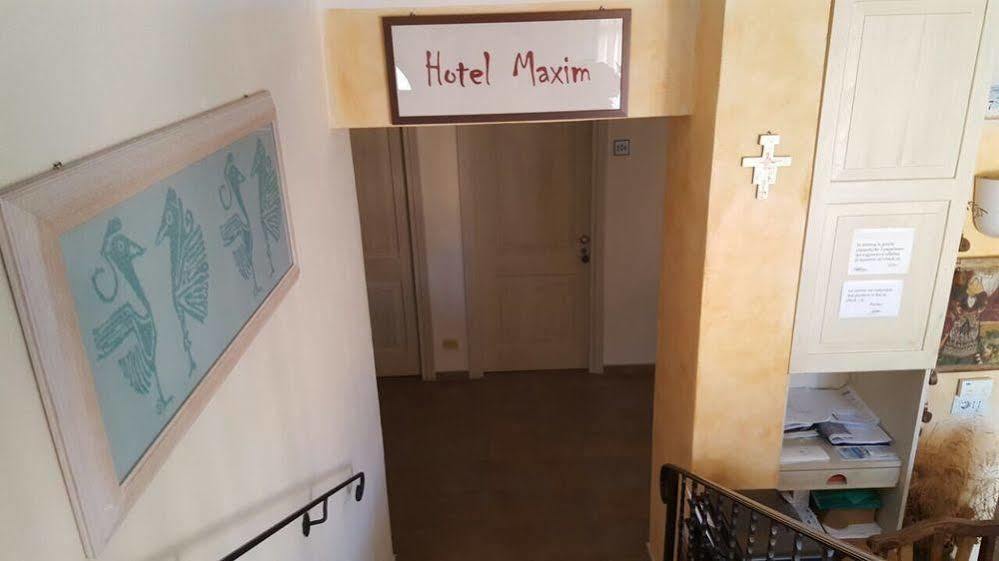 Hotel Maxim Olbia Exteriér fotografie